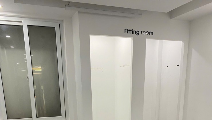 Cho thuê MBKD  mặt phố Đông Các - Đống Đa - 90m - 2 tầng - 28 triệu làm  showroom, spa, quần áo